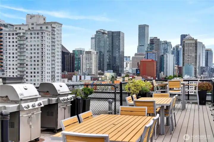 What an amazing space to grill and take in the beautiful views. What an amazing space to grill and take in the beautiful views.