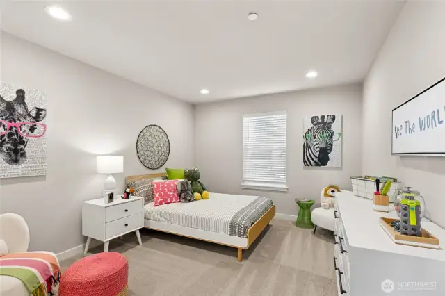One of the 6 bedrooms. So many options!