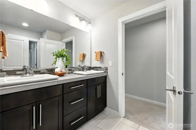 Upstairs Bathroom