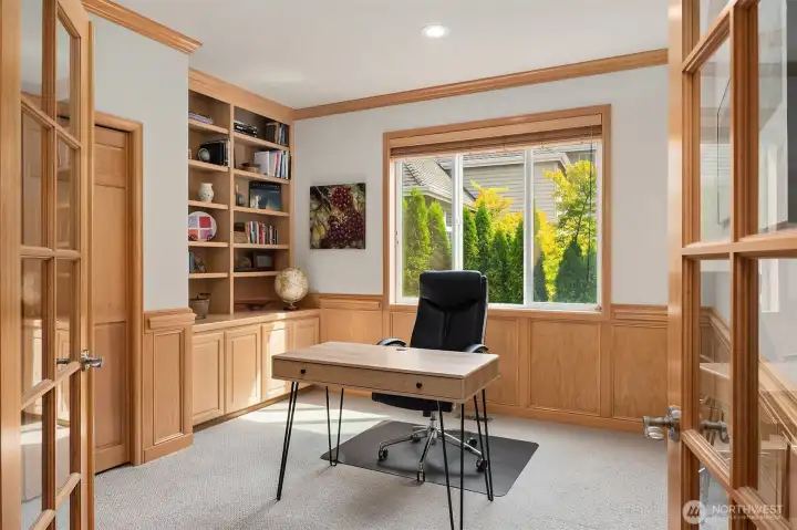 Office on main could be used as bedroom.