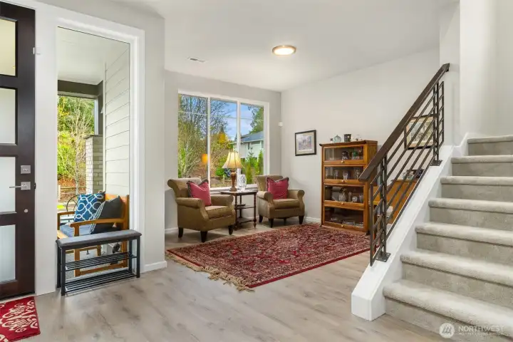 Beautiful front living room