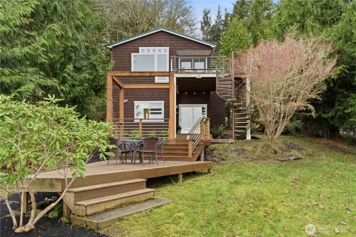 Enjoy amazing water and mountain views from 1 of 3 view decks!