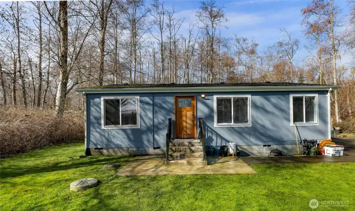 Front entrance is ready for its new owner!