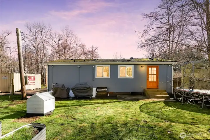 Fill the back space with hobbies and outdoor living