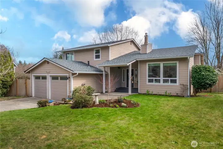 Beautiful curb appeal sets the tone from the moment you arrive.