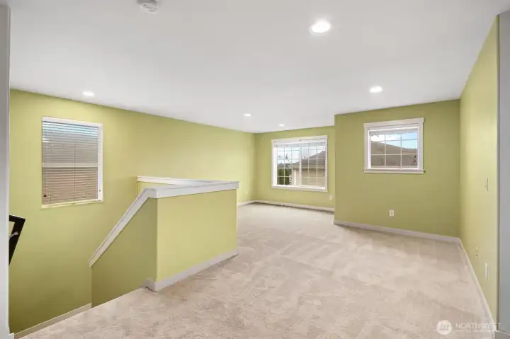 Upstairs Loft / Bonus Room