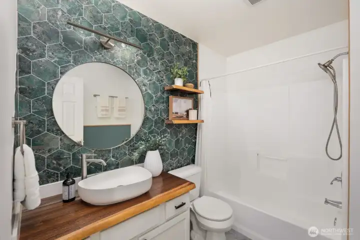 Updated guest bath on second floor