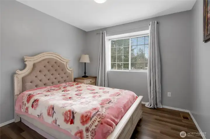 2nd Bedroom