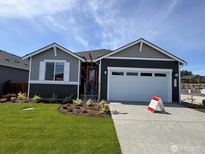 2931 Balsamroot Dr SE - Ready Now! 2931 Balsamroot Dr SE - Ready Now!