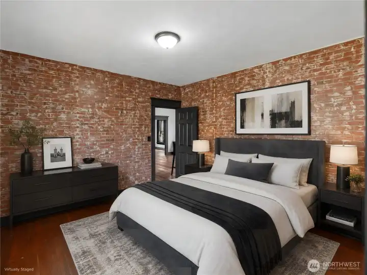 Virtually staged, so many options to decorate with