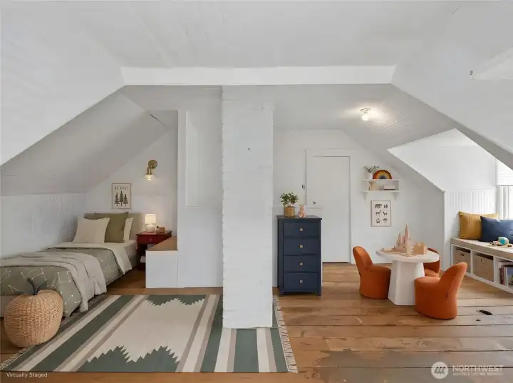 3rd bedroom virtaully staged