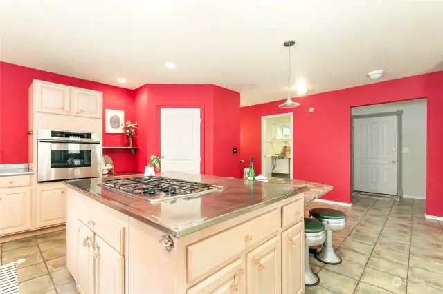 If red is not your favorite color, it would enhance this kitchen so much with a simple paint job.