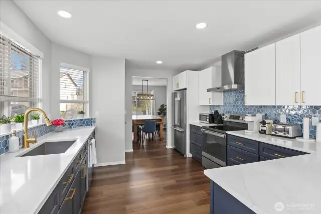Kitchen to dining