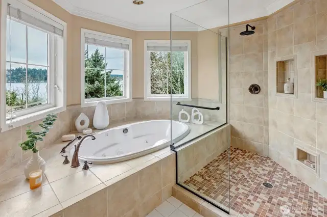 Enjoy a bubble bath or double shower with lovely lake views.  Such an elegant daily treaat!