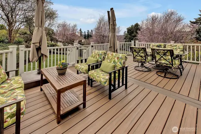 Lemonade on the newer deck - yes, please!
