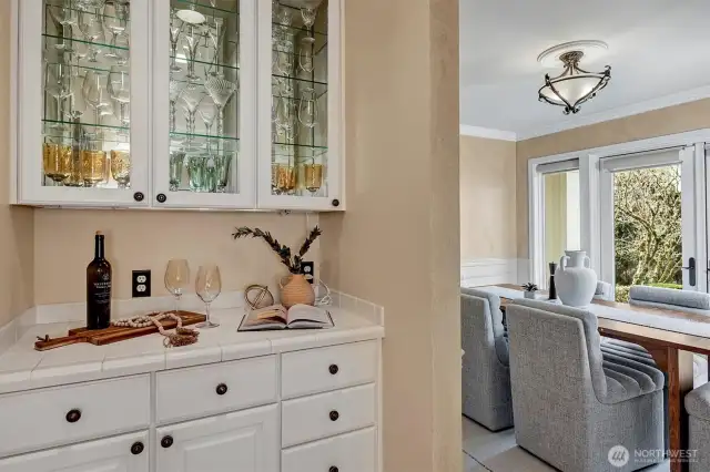 Butler's Pantry for easy entertaining.