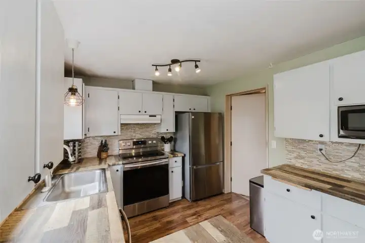 Kitchen2