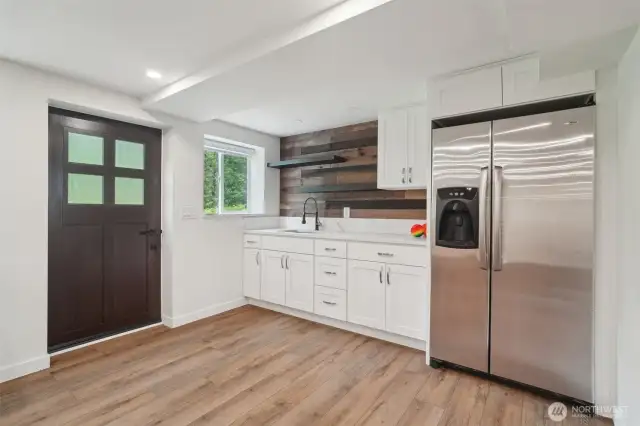 Lower level kitchenette