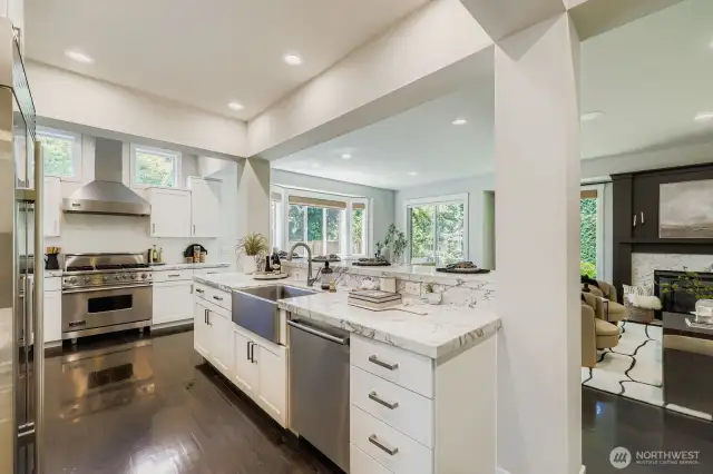 Chef's Kitchen With Dual Prep Areas, Slab Counters & Stainless Steel Appliances