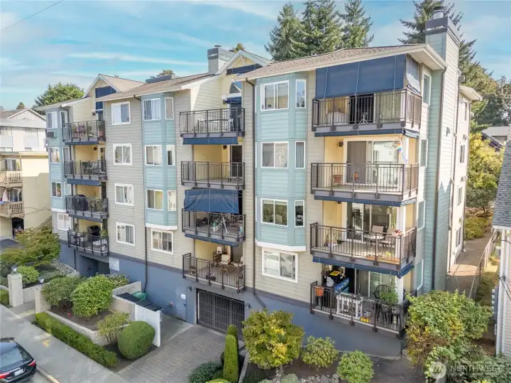 Welcome to Phinney Ridge Condo! Envelope has been updated (siding, windows, balconies, roof).