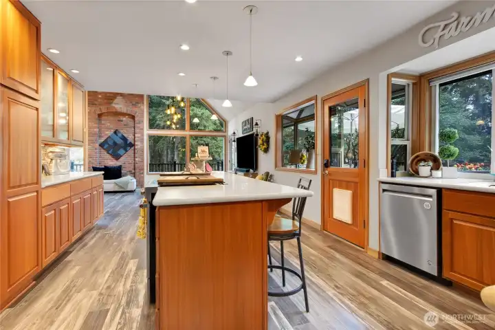 Large kitchen with large oversized island for entertaining.