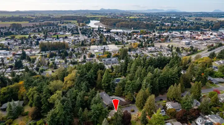 Where 10th Street ends, you enter a private enclave with just three homes.