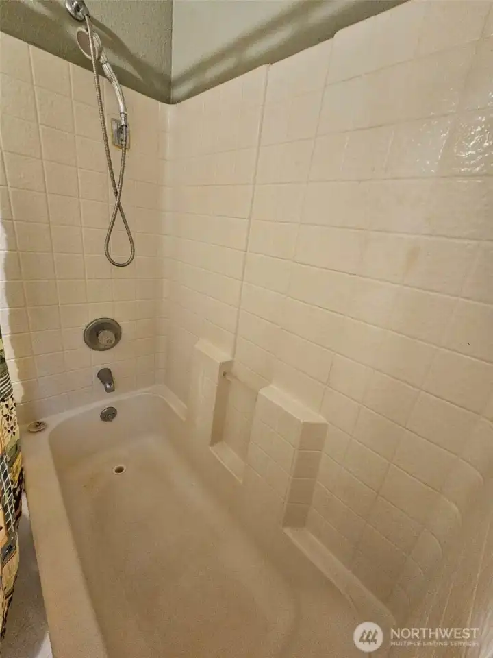 1 piece surround makes cleaning a breeze!