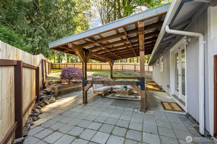 Fully fenced back yard.