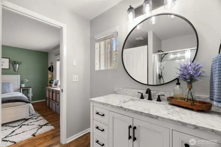 Ensuite bathroom on primary bedroom