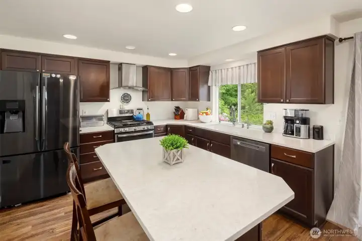 Newly remodeled kitchen.