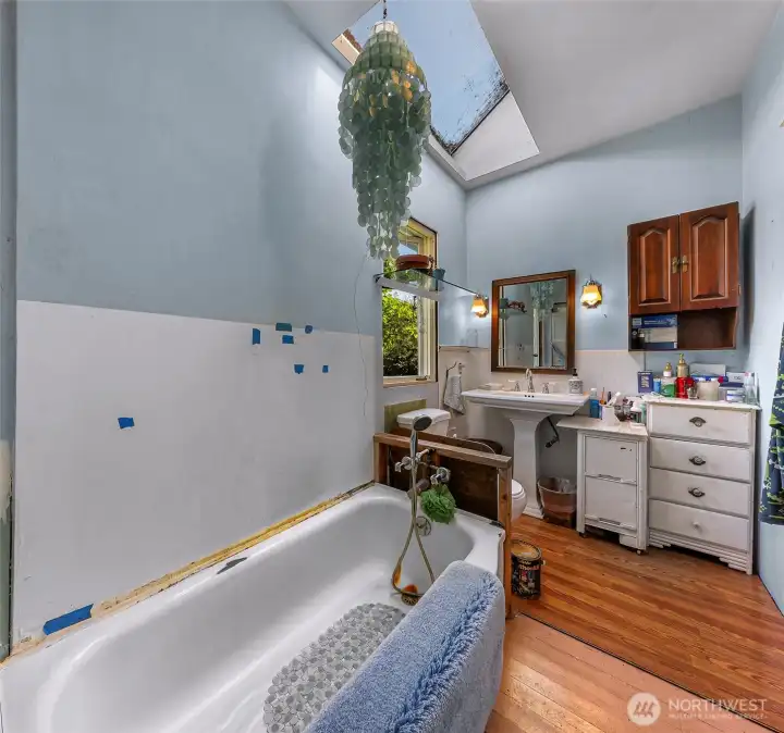 Finish this light and bright bath to your hearts content
