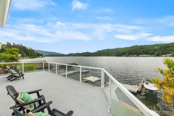 Non Slip Upper Deck with Lake and Mountain Views