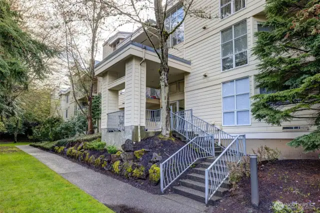 Two short flights of stairs or ramp to main entrance - your choice!
