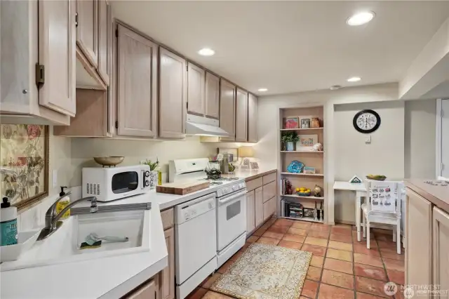 2 bedroom unit - kitchen