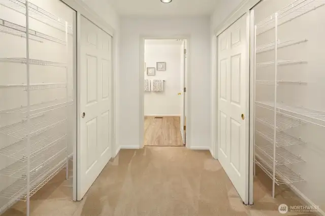 All closets have organizers.