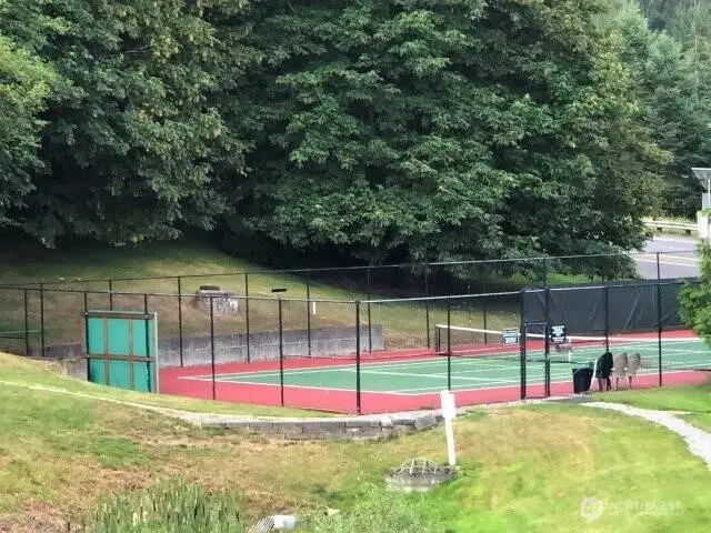 Tennis/Pickle Ball court