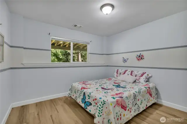 Extra Downstairs Room