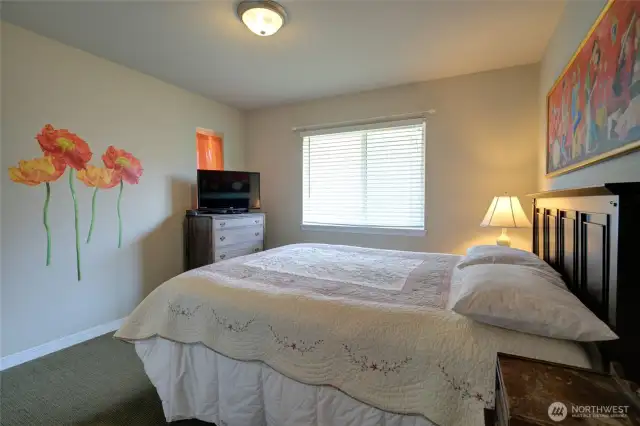 Guest Bedroom #1