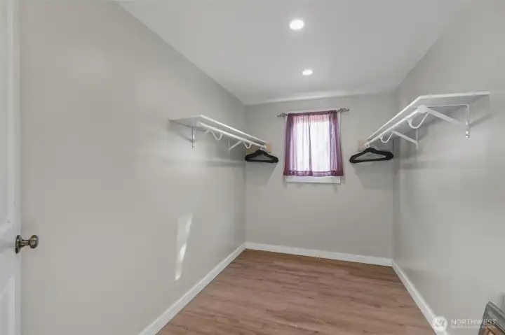 Walk in closet