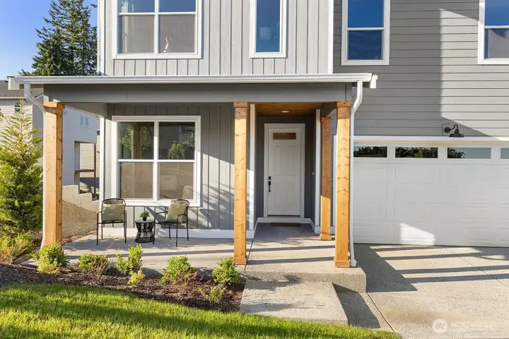 Photographs are for illustrative purposes only. Features, finishes, interior/exterior colors, landscaping and floorplan shown may vary from actual homes built. Photographs are for illustrative purposes only. Features, finishes, interior/exterior colors, landscaping and floorplan shown may vary from actual homes built.