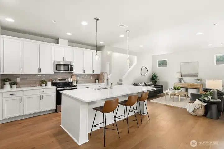 Photographs are for illustrative purposes only. Features, finishes, interior/exterior colors, landscaping and floorplan shown may vary from actual homes built. Photographs are for illustrative purposes only. Features, finishes, interior/exterior colors, landscaping and floorplan shown may vary from actual homes built.