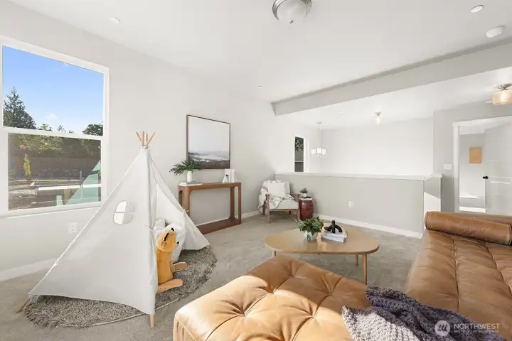 Photographs are for illustrative purposes only. Features, finishes, interior/exterior colors, landscaping and floorplan shown may vary from actual homes built. Photographs are for illustrative purposes only. Features, finishes, interior/exterior colors, landscaping and floorplan shown may vary from actual homes built.