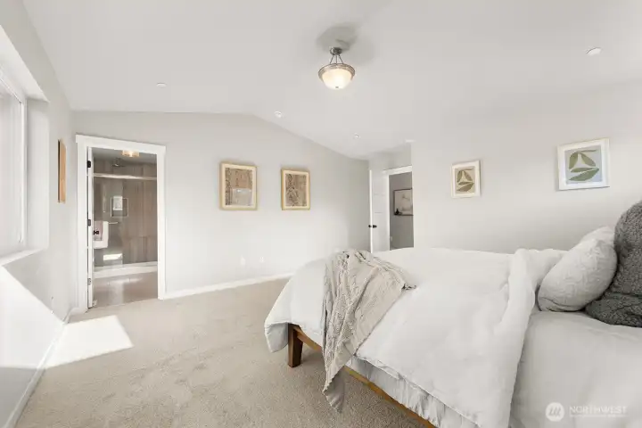 Photographs are for illustrative purposes only. Features, finishes, interior/exterior colors, landscaping and floorplan shown may vary from actual homes built. Photographs are for illustrative purposes only. Features, finishes, interior/exterior colors, landscaping and floorplan shown may vary from actual homes built.
