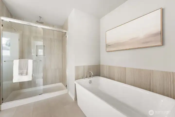 Photographs are for illustrative purposes only. Features, finishes, interior/exterior colors, landscaping and floorplan shown may vary from actual homes built. Photographs are for illustrative purposes only. Features, finishes, interior/exterior colors, landscaping and floorplan shown may vary from actual homes built.