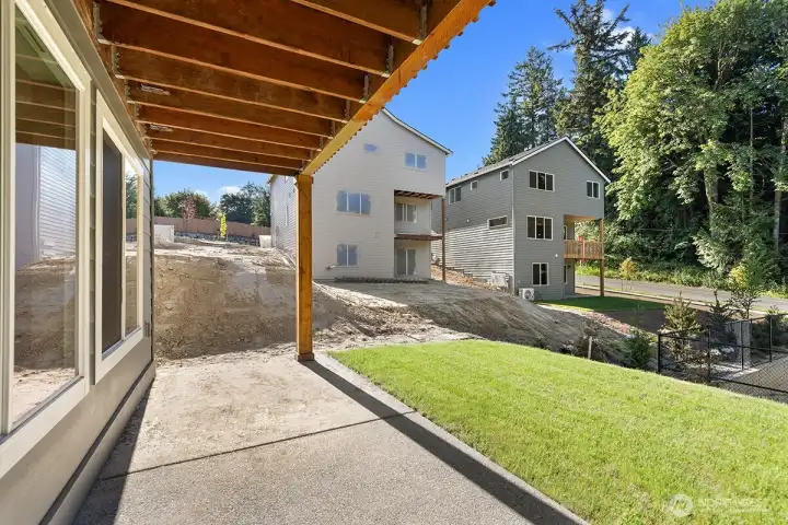Photographs are for illustrative purposes only. Features, finishes, interior/exterior colors, landscaping and floorplan shown may vary from actual homes built. Photographs are for illustrative purposes only. Features, finishes, interior/exterior colors, landscaping and floorplan shown may vary from actual homes built.