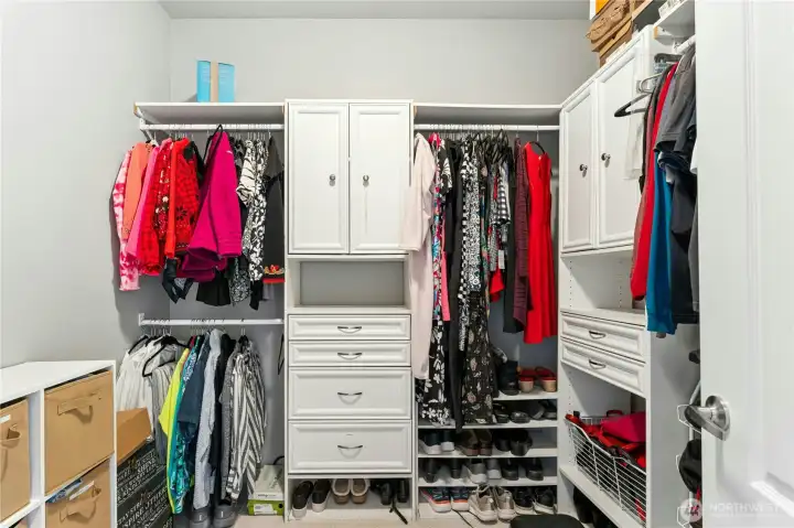 Primary Bedroom Closet