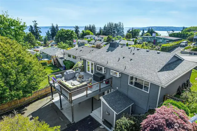 This beautifully updated mid-century era home features wonderful Mount Rainier, Sound, marina and territorial views. One bedroom ADU on lower level!