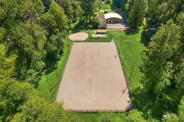 80x140 outdoor sand arena with great drainage