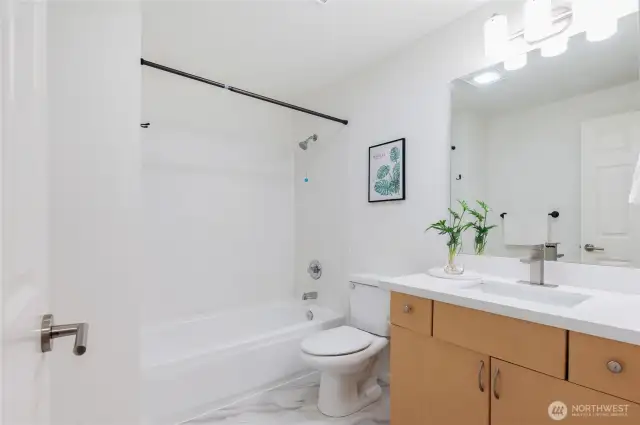 2nd bathroom