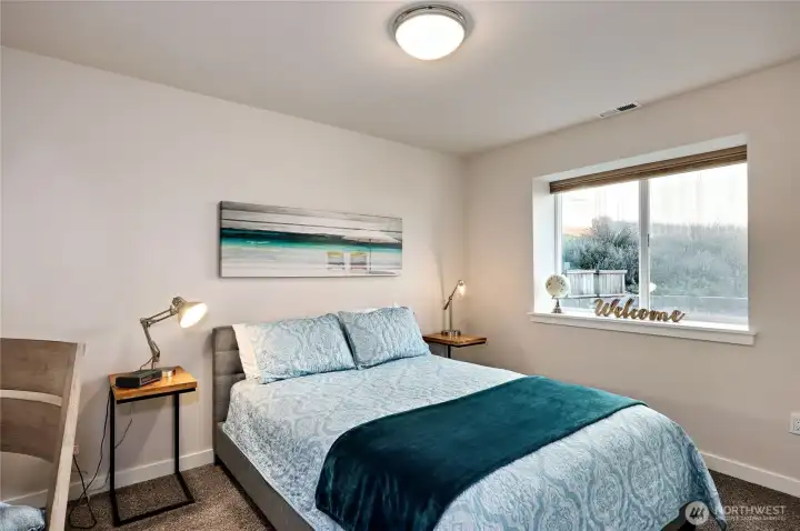 Lower level bed